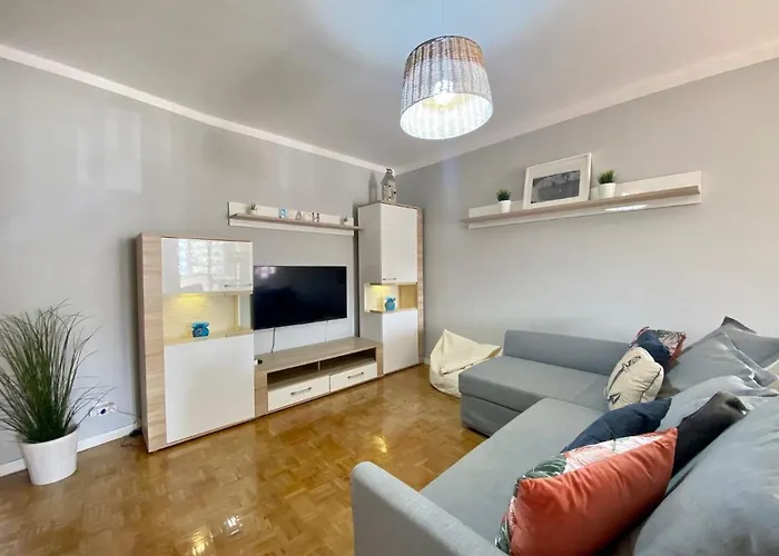 Quarteira Beach Apartment By Homing